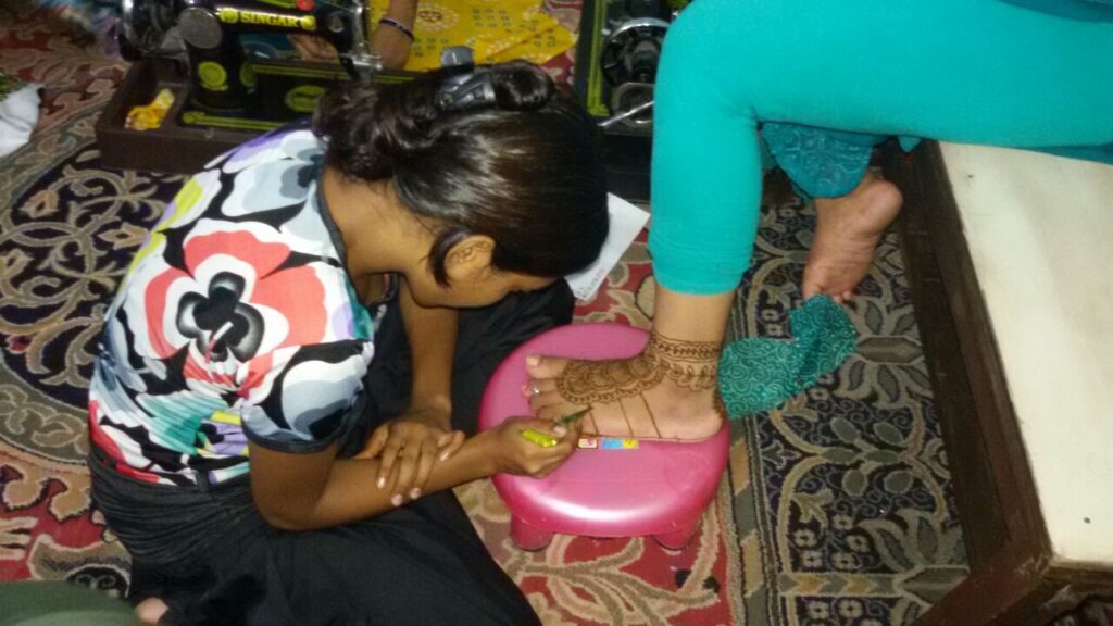 mehandi-training-10